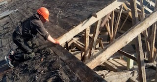 Профессиональный демонтаж стропильной системы от Сварной-Нву в Новоуральске от 569 рублей.