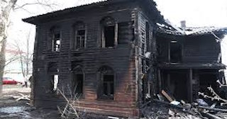 Демонтаж дома после пожара в Новоуральске - Быстро и надежно от Сварной-Нву от 2171 рублей