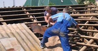 Демонтаж крыши в Новоуральске - стоимость работ от 724 рублей за м2
